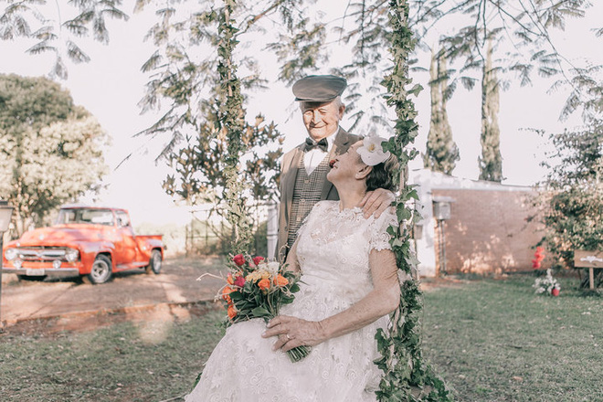 dieu ngot ngao cua ong ba cu sau 60 nam ket hon chua tung co co hoi chup anh cuoi