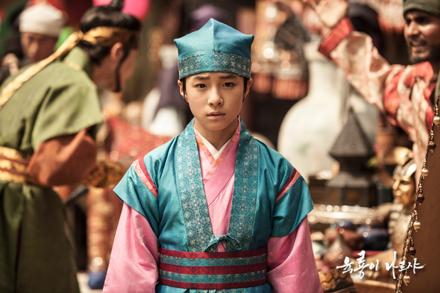 co the ban chua biet day la dien vien 3 lan dong vai phien ban nhi cua lee jong suk