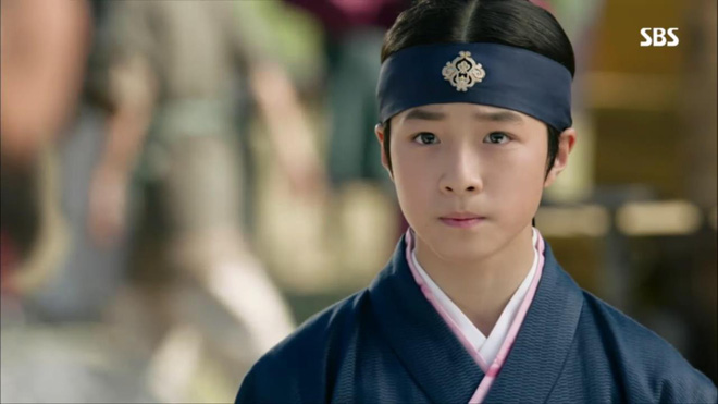 co the ban chua biet day la dien vien 3 lan dong vai phien ban nhi cua lee jong suk