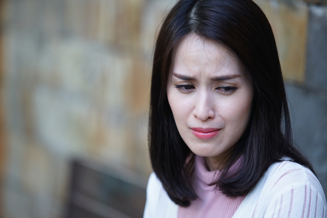 ap luc chuyen mang thai angela phuong trinh doi mang con cho ban gai do an