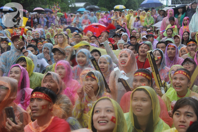 thua uae tren loat luan luu dinh menh nguoi ham mo van danh nhung tinh cam tuyet voi nhat cho olympic viet nam