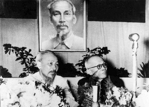 chu tich ton duc thang nguoi ke nhiem chu tich ho chi minh