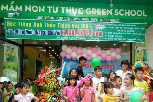 vinh phuc mam non tu thuc green school hoat dong trai phep