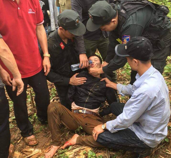 ke giet tai xe xe om tung tot nghiep su pham khong xin duoc viec dang lam trang trai lon