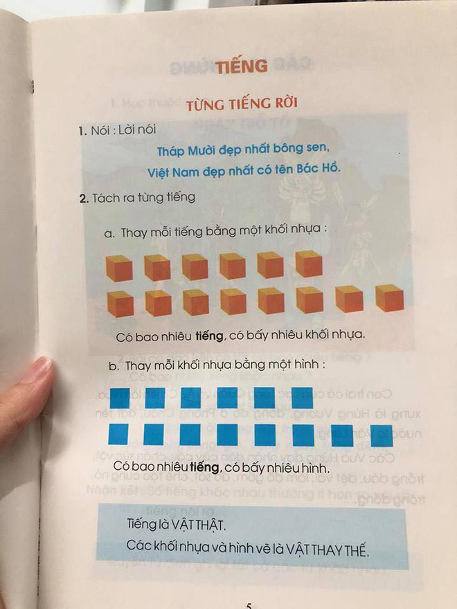 dan mang van tranh cai kich liet viec day doc bang o vuong nhieu giao vien len tieng hay thu dat minh vao vi tri dau oc cua mot dua tre