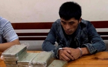 bat giu 30 banh heroin va 18kg ma tuy da tuon tu lao vao viet nam