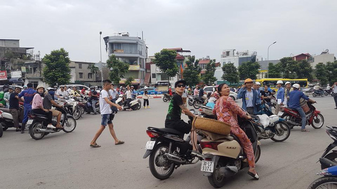 ha noi vua xay ra dong dat