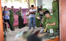 mau thuan nguoi dan ong dung noi nuoc lau dang soi tat khien 1 nguoi bi thuong o sai gon