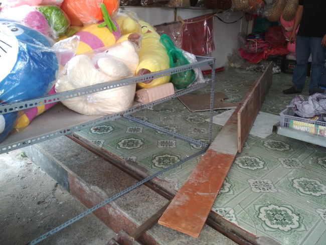 tphcm tam van go day dinh nhon roi tu tang 4 cong trinh xuong dam thung nha dan