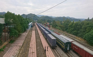 sieu du an duong sat cao toc ha noi tphcm di nhanh nhu may bay tiet lo gia ve du kien