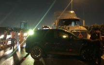 o to cho tre em gap nan roi chan ngang duong cao toc tp hcm long thanh dau giay te liet nhieu gio