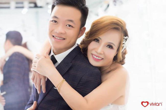 co dau 61 tuoi lay chong 26 tuoi gia dinh ung ho nhu mot nguoi con gai chu khong phai ba gia di lay chong