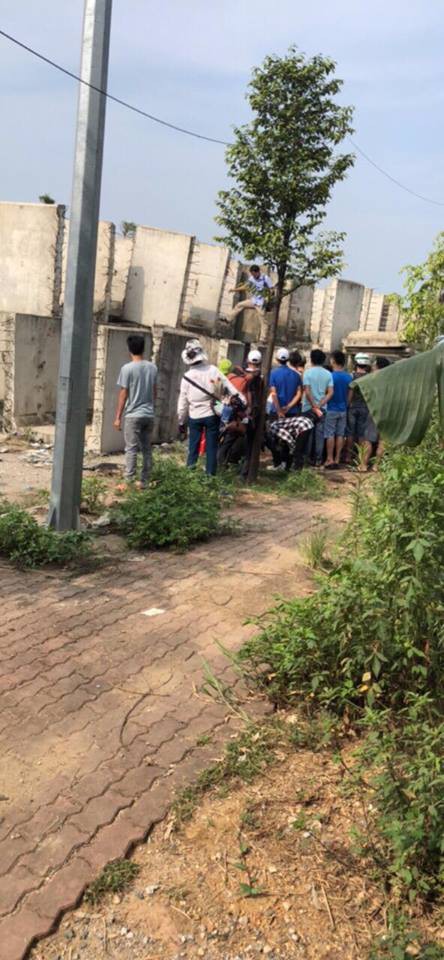 ha noi phat hien thi the nguoi dan ong tu vong trong tu the quy tay cam kim tiem