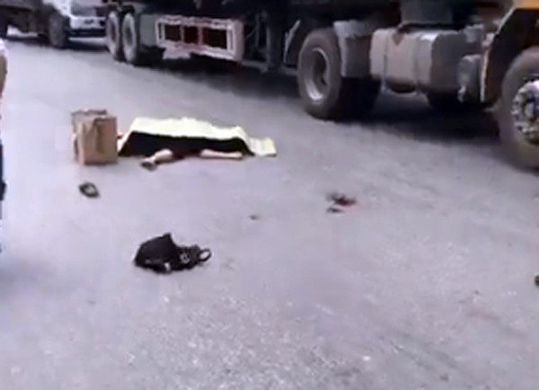 bac ninh be gai 13 tuoi tu vong duoi banh container khi dang di mua do dung hoc tap