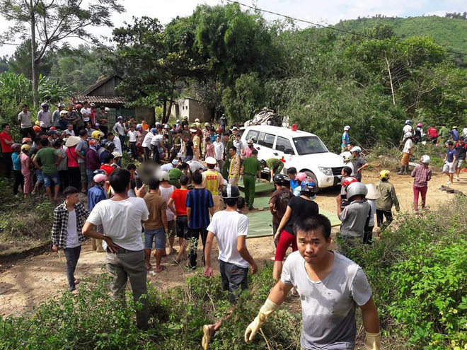 them mot be gai 3 tuoi tu vong trong vu tai nan xe khach tham khoc o lai chau