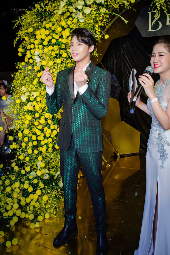 my soi phim quynh bup be tu lai xe sang di su kien dong bang truoc noo phuoc thinh