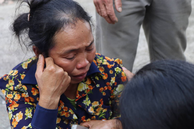 chuyen xe dinh menh khien 13 nguoi chet o lai chau nguoi di an cuoi nguoi di dam gio nhung mai mai khong the tro ve