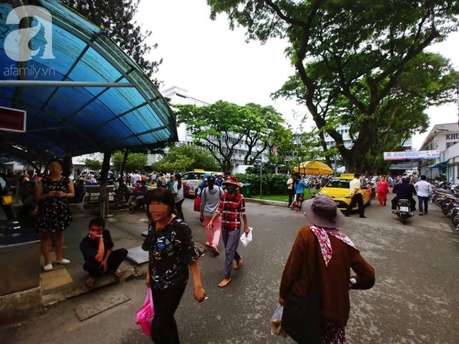 co gai tre phat hien bi ung thu tu cung khi moi 26 tuoi loi canh bao cho cac chi em hay bi ra huyet am dao bat thuong