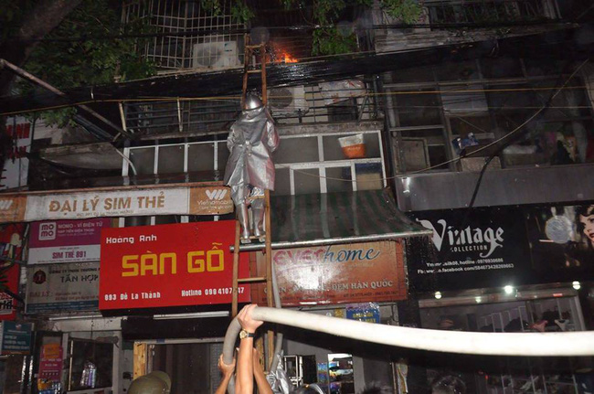 chay cuc lon ca day nha tai doc bv nhi trung uong hang tram nguoi hoang loan