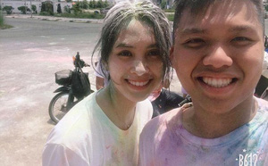 dam dong that vong va nhung song gio dang cho don tan hoa hau tran tieu vy