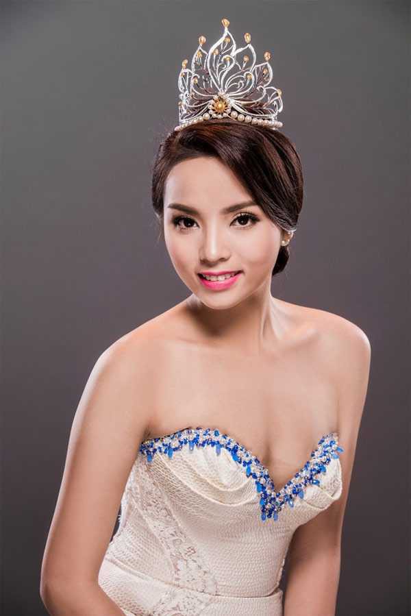 so sanh bang diem cua loat hoa hau noi tieng