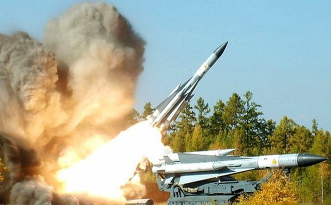 syria ha guc il 20 nga israel ra doc chieu hay ten lua s 200 khong nhan ban cung goc