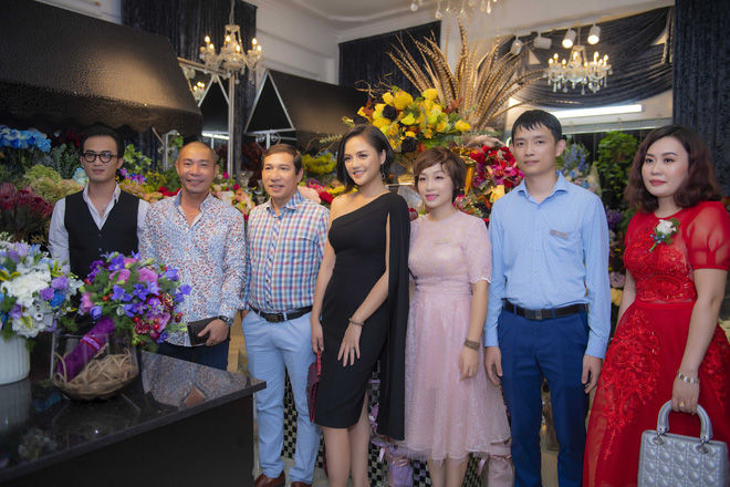 khac hoan toan tren phim canh soai ca om hoa than mat ngam nhin my soi