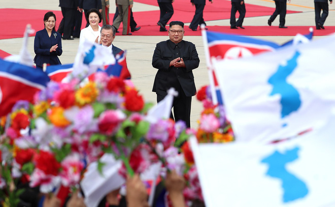 khoanh khac di vao lich su nhung su kien chua tung co tien le trong chuyen tham trieu tien