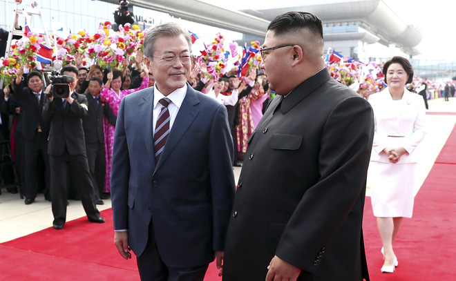 khoanh khac di vao lich su nhung su kien chua tung co tien le trong chuyen tham trieu tien