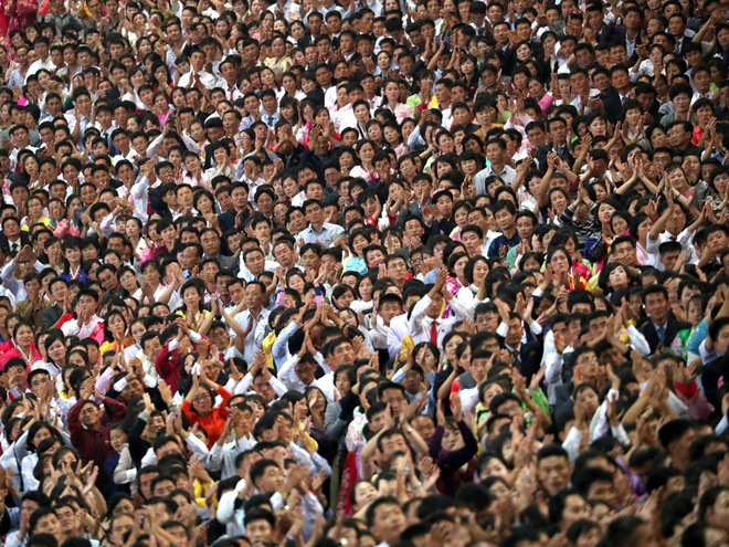 khoanh khac di vao lich su nhung su kien chua tung co tien le trong chuyen tham trieu tien