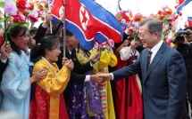 nguoi dao tau trieu tien tt han quoc da co hanh dong khong phu hop thong le o binh nhuong