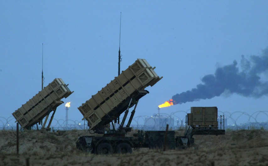 Báo Nga: Trớ trêu thay! S-300 sắp tới Syria, Patriot của Mỹ liền rút khỏi Trung Đông