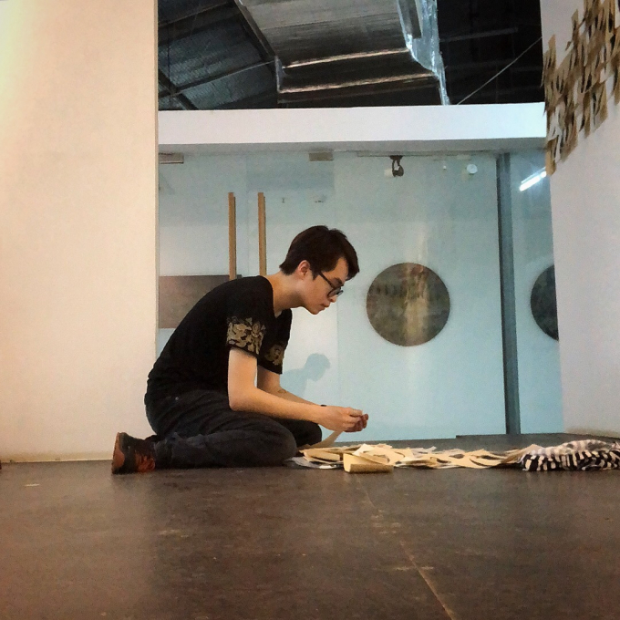 trien lam vay muc lay cam hung tu sinh vat bien huyen bi noi bien sau