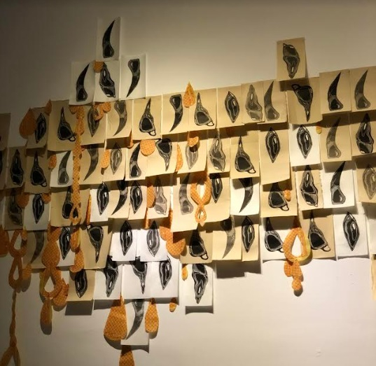 trien lam vay muc lay cam hung tu sinh vat bien huyen bi noi bien sau