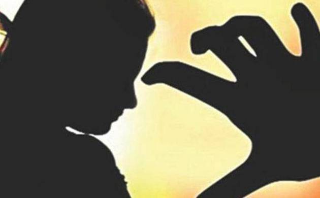 quen qua mang be gai 12 tuoi bi thanh nien du do quan he tinh duc