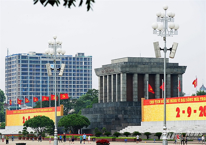 cty le truc bo quoc phong cho phep do cao tinh khong toa nha 8b la 70m