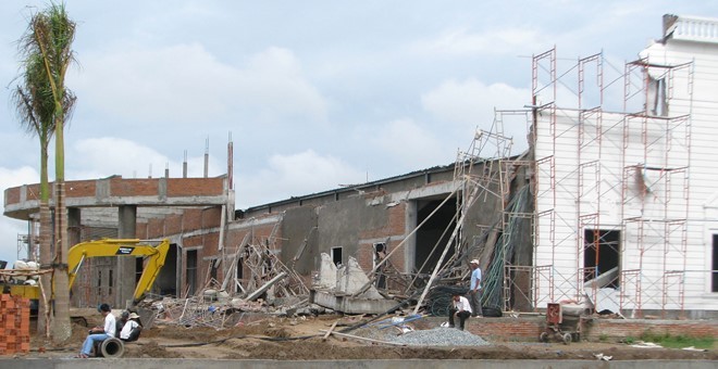 can tho sap trung tam hoi nghi tiec cuoi 5 nguoi thuong vong