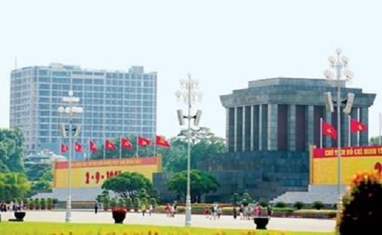 chu dau tu toa nha 8b le truc xin loi thu tuong