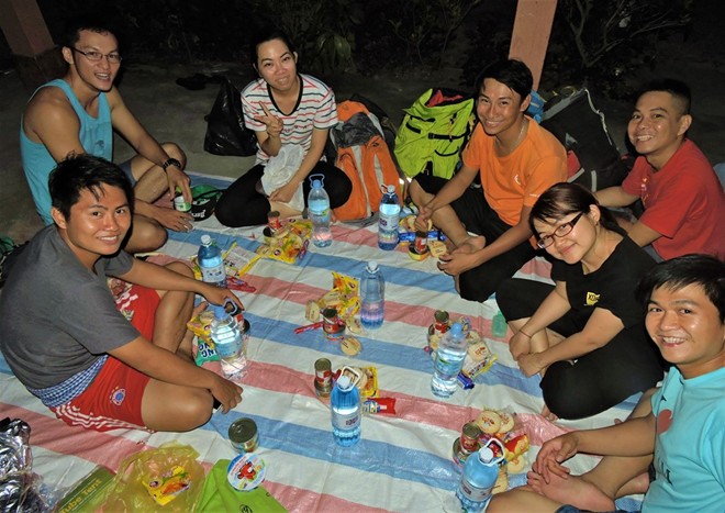 nguoi viet chinh phuc dinh aural noc nha campuchia