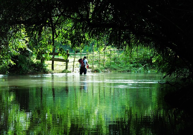 nguoi viet chinh phuc dinh aural noc nha campuchia