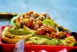 4 mon an vat o ha noi nhin la chay nuoc mieng