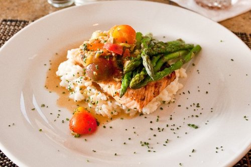 10 hang hang khong co do an ngon nhat the gioi