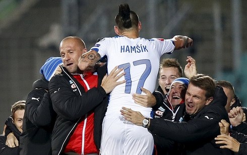 anh toan thang nga va slovakia gianh ve toi phap