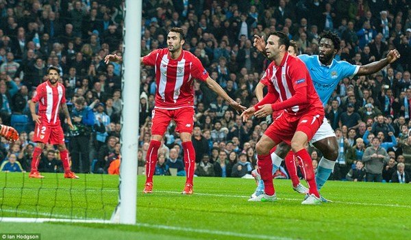 bony de bruyne toa sang man city nguoc dong ha sevilla