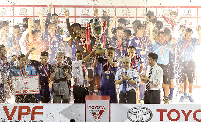 hlv le thuy hai asean super league tot nhung kho cho bong da viet nam