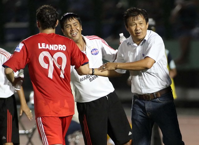 becamex binh duong bo nhiem hlv dang tran chinh lam gdkt