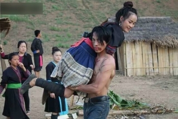 Nam giới H'Mông chứng minh tình yêu bằng... tục bắt vợ