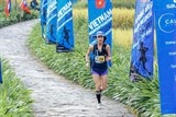 ngoi sao de mai tinh kathy uyen chinh phuc 21km vuot nui sa pa