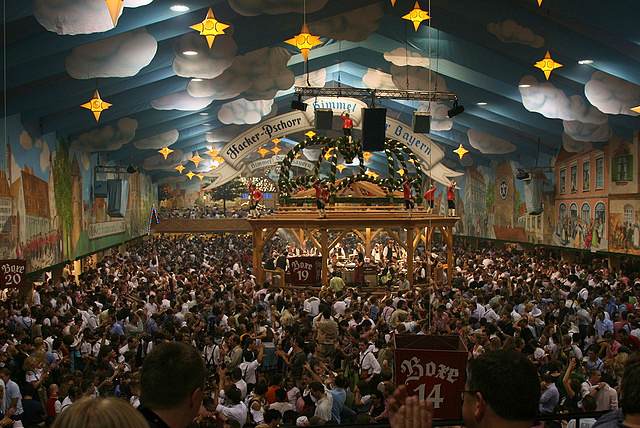 nhung le hoi doc dao tren the gioi trong thang 10