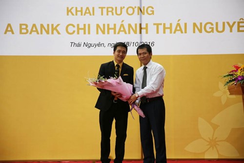 bac a bank khai truong chi nhanh tai thai nguyen